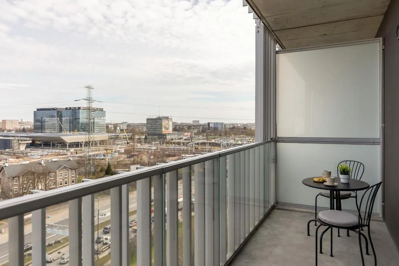 Stylish Apartment With Parking By Renters Prestige Varšava