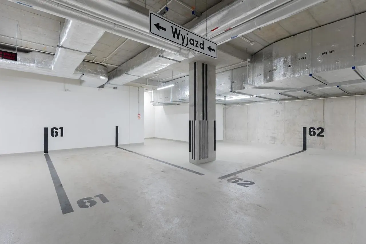 Stylish Apartment With Parking By Renters Prestige Varšava