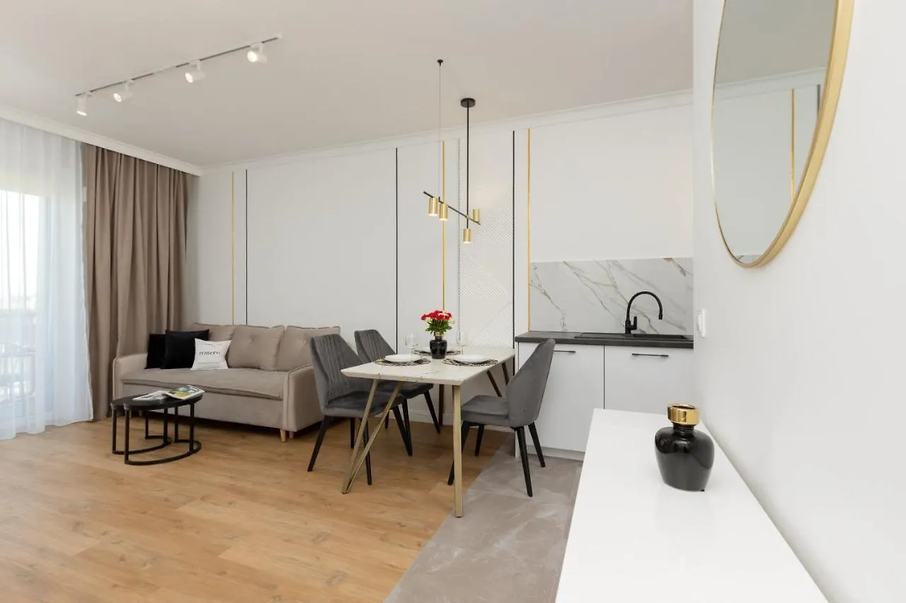 Stylish Apartment With Parking By Renters Prestige Varšava Polsko