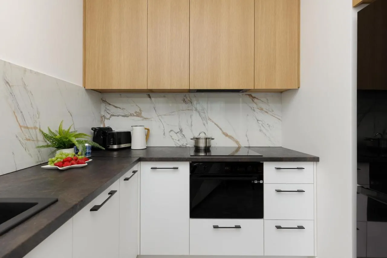 Stylish Apartment With Parking By Renters Prestige Varšava